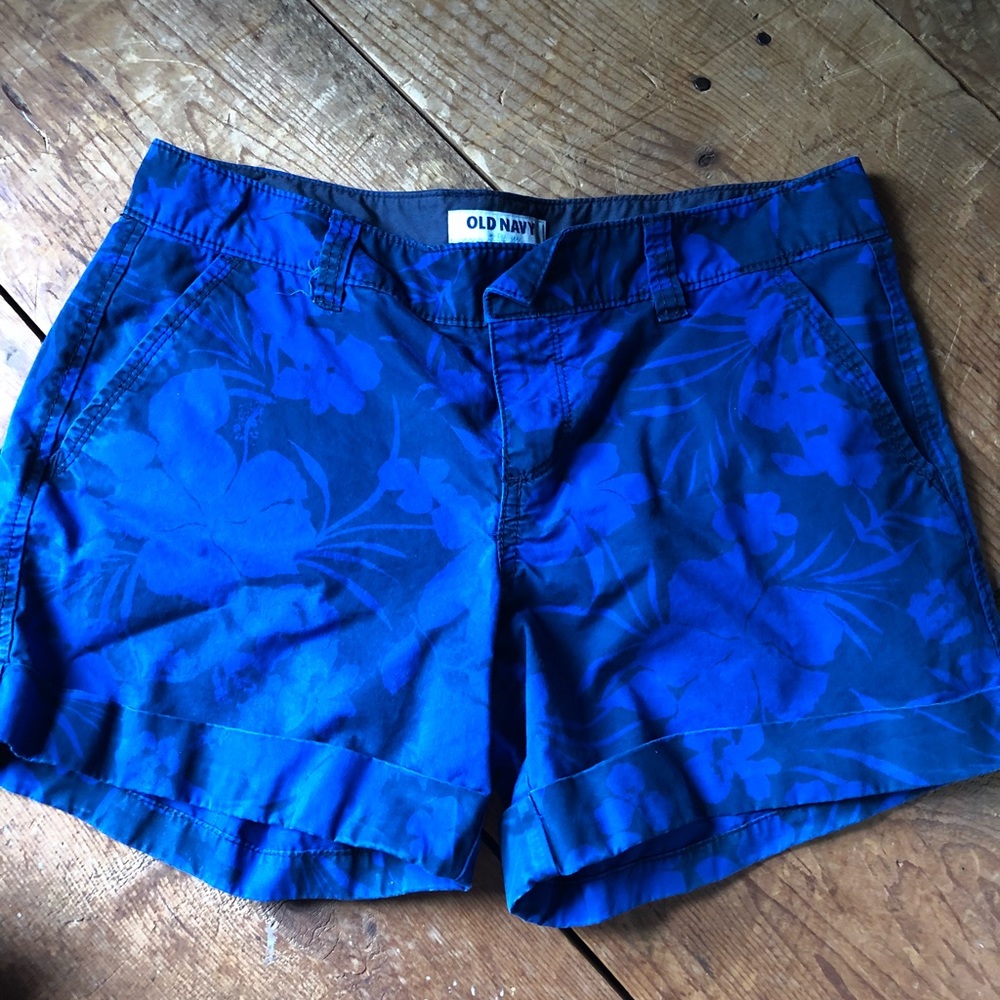 OLD NAVY blue floral shorts - Picture 1 of 2